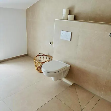 Daire Center With Style & Tranquility *